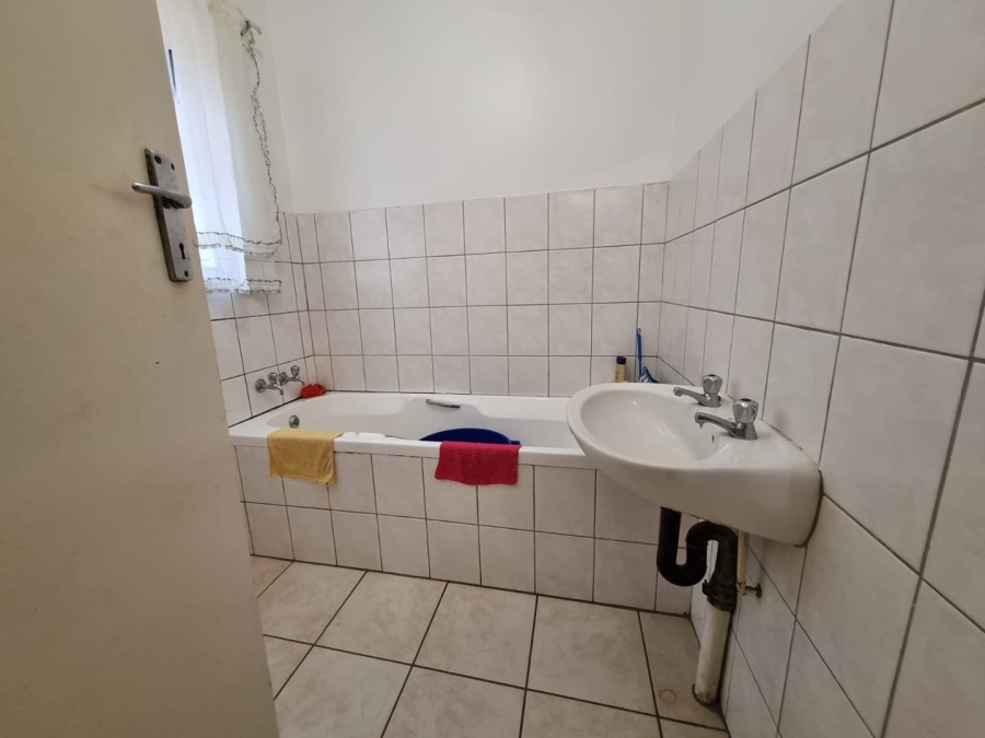 1 Bedroom Property for Sale in Willows Free State